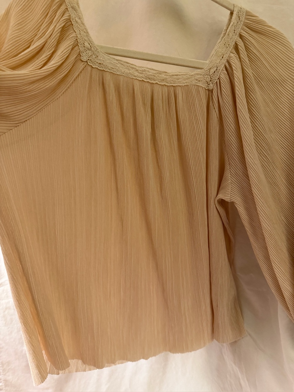 Blu Pepper design California size M erethreal feminine beige cream tan blouse - Picture 4 of 7
